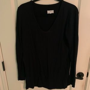 Lou & Grey V-Neck Sweater in Black